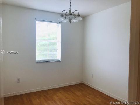 Foto del edificio - 8756 SW 3rd Ln