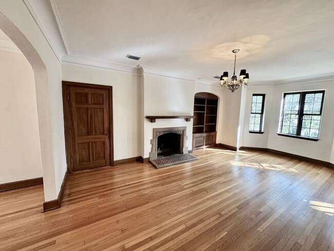 Foto del edificio - 3319 Pine St