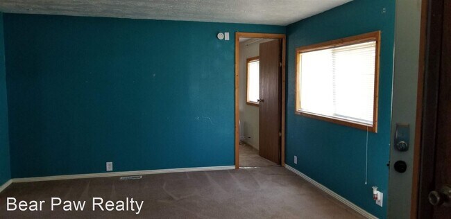 Foto del edificio - 3 br, 2 bath House - 412 Walker Lane