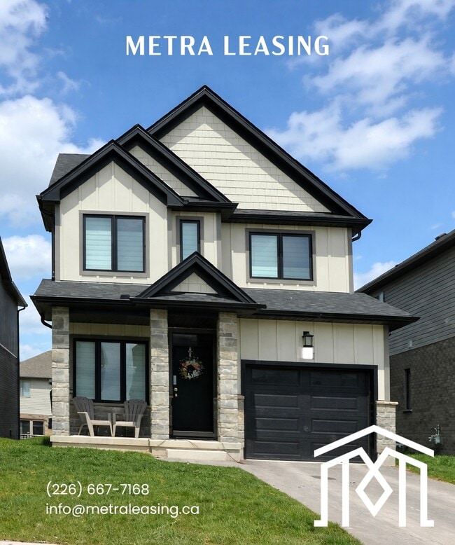 Building Photo - 3089 Turner Crescent