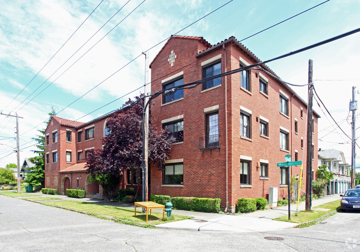 Primary Photo - AG Anberg Apartments