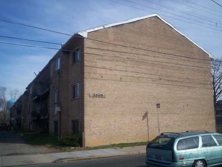Foto del edificio - Ainger Place Apartment Homes