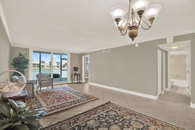 Foto del edificio - 7625 Sun Island Dr S