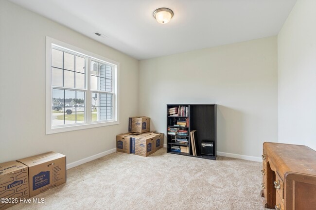 Foto del edificio - 909 Freewoods Ct