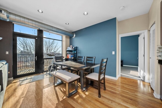 Foto del edificio - 1001 W 15th St