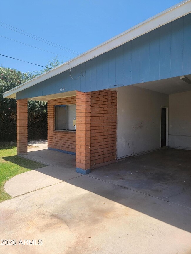 Foto del edificio - 204 N Standage
