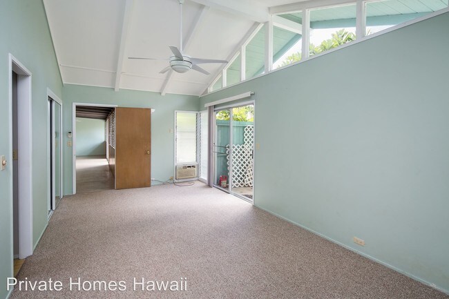 Building Photo - 5 br, 3 bath House - 683 N Kalaheo
