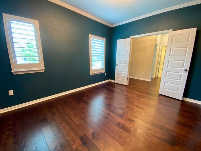 Foto del edificio - Gorgeous 4 bedroom, 3 bathrooms home in Austin. Make this modern home your own!
