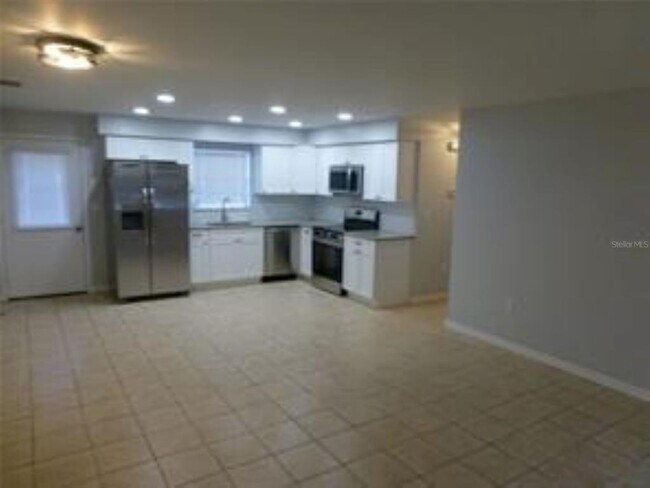 Building Photo - 321 Jeru Blvd
