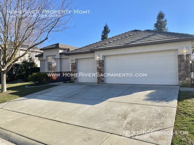 Foto del edificio - 7831 Tigerwoods Dr