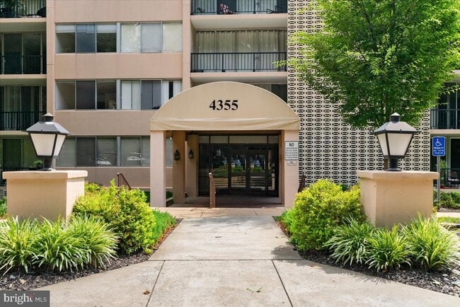 Building Photo - 4355 Ivymount Ct