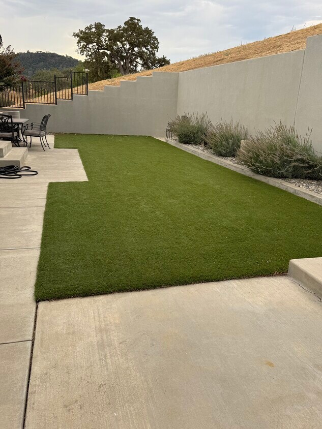 Foto del edificio - 2665 Bridle Trail Ln