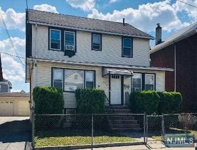 Primary Photo - 194 Hayward Pl