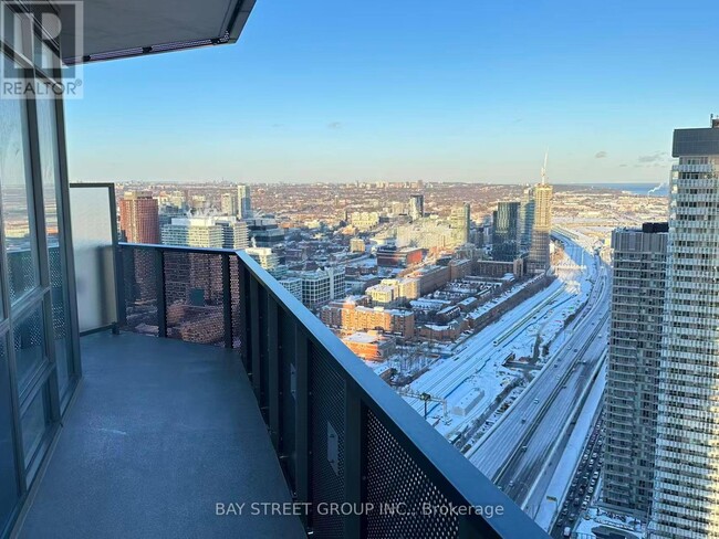 Photo du bâtiment - 55 Cooper St