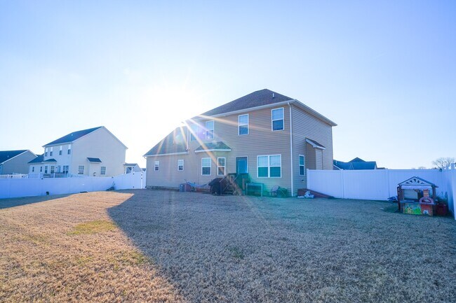 Foto del edificio - 23 Spring Dale Ln