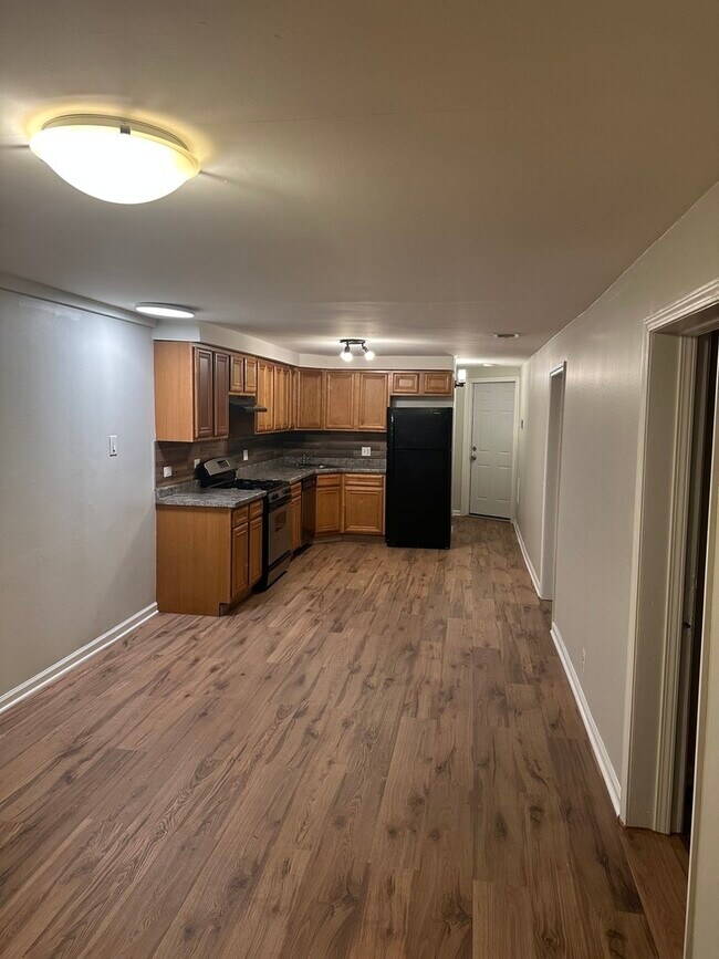 Foto del edificio - 2122 N Spaulding Ave