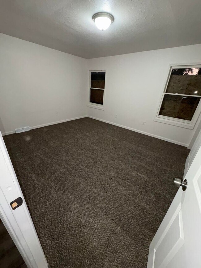 Foto del edificio - LIMITED TIME**1/2 OFF DEPOSIT**