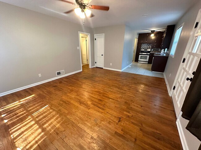 Foto del edificio - 1821 SW Moundview Dr