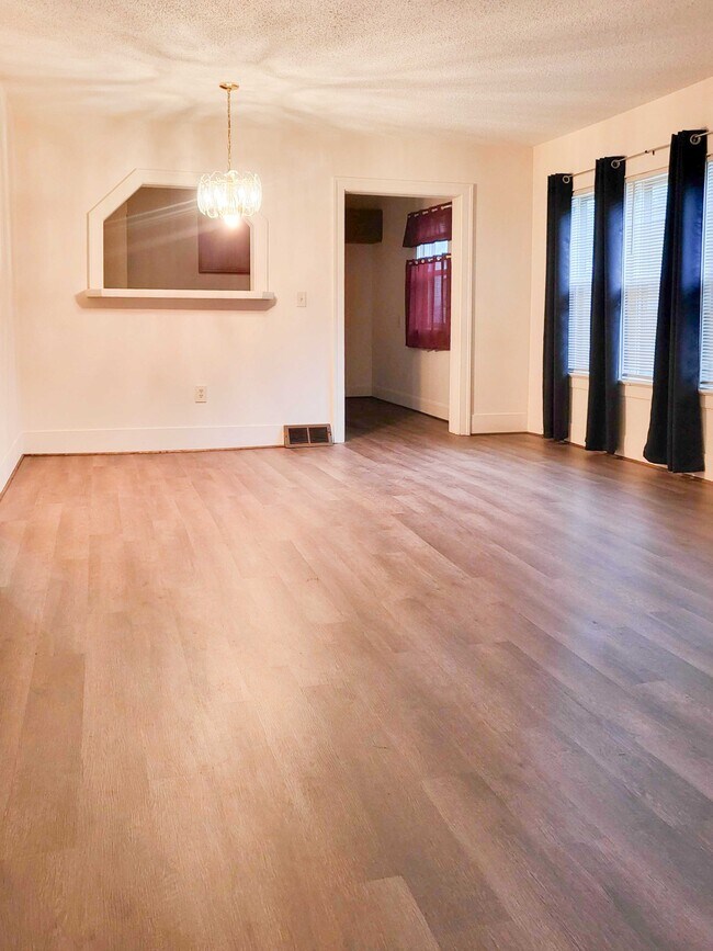 Foto del edificio - 2316 Jefferson St