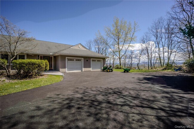 Foto del edificio - 19-21-21 Lamela Dr