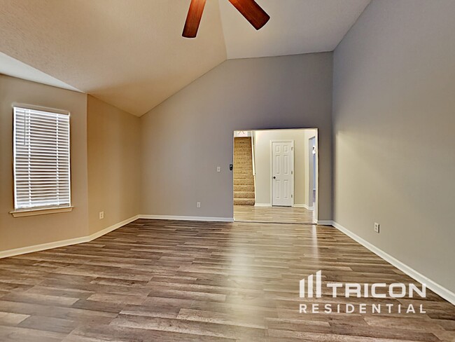 Foto del edificio - 3305 N Winds Trail