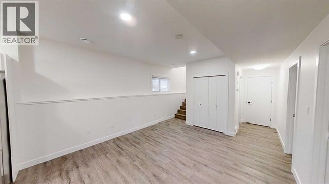 Photo du bâtiment - 13313-13105 105 St