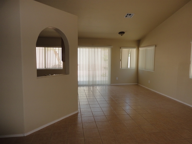 Building Photo - 265 Datura St