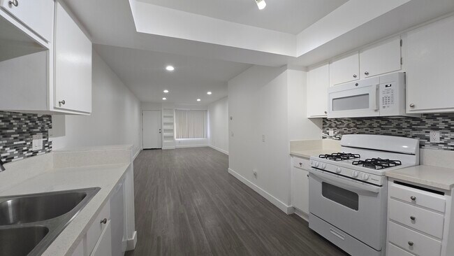 Foto del edificio - Canyon Crest Apartments
