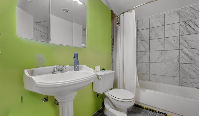 Building Photo - 1301 20th St NW
