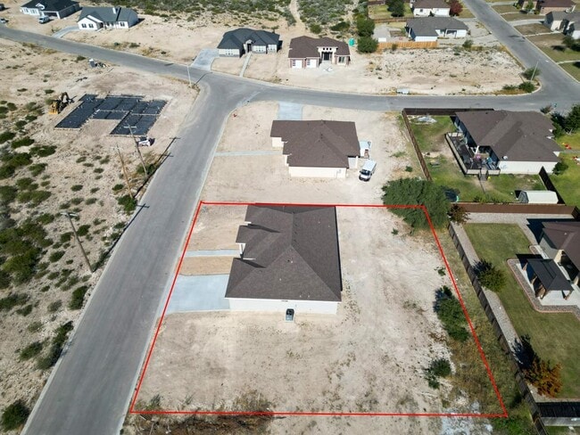 Building Photo - 114 Little Bighorn Trl