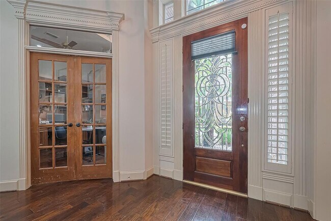 Foto del edificio - 26 Spiceberry Pl