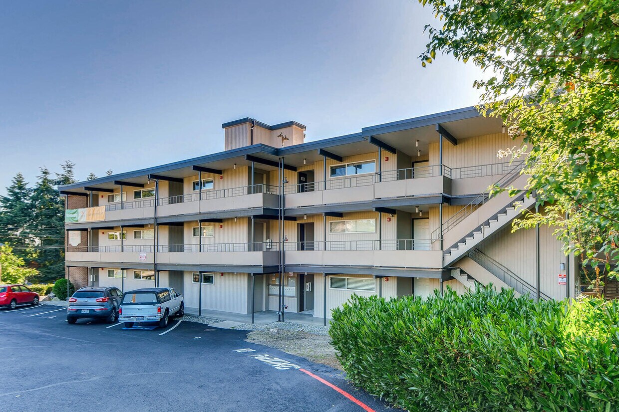 Primary Photo - 12401 Renton Ave S