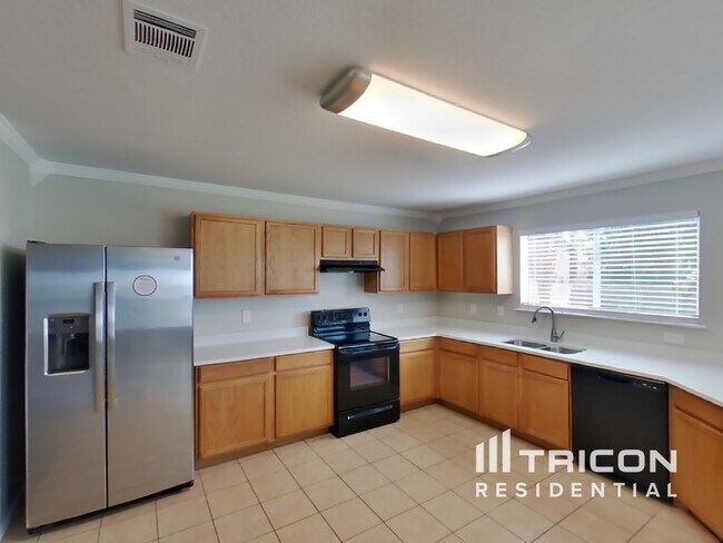 Foto del edificio - 361 Allenwood Dr