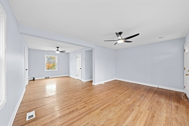 Foto del edificio - 5352 W 90th St