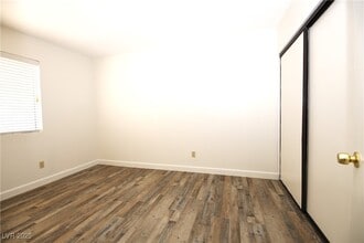Building Photo - 672 Paulson Dr