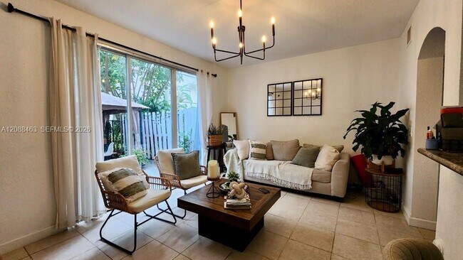Foto del edificio - 15628 SW 43rd St