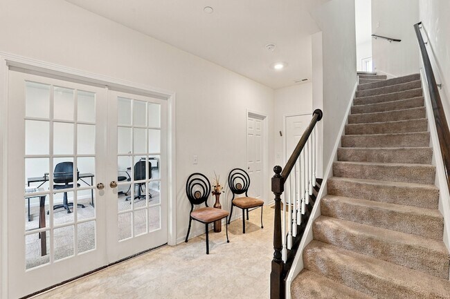 Foto del edificio - 3303 Trillium Cir