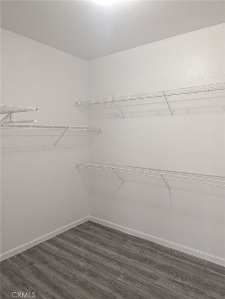 Foto del edificio - 14600 Rosemary Dr