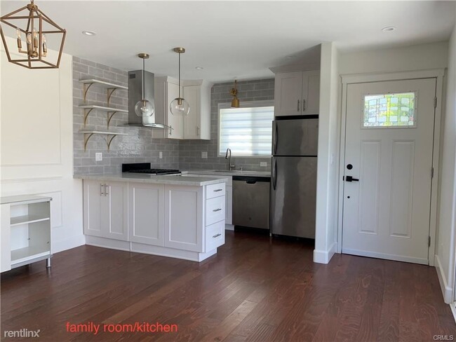 Building Photo - 2 br, 2 bath House - 438 S Peck Ave