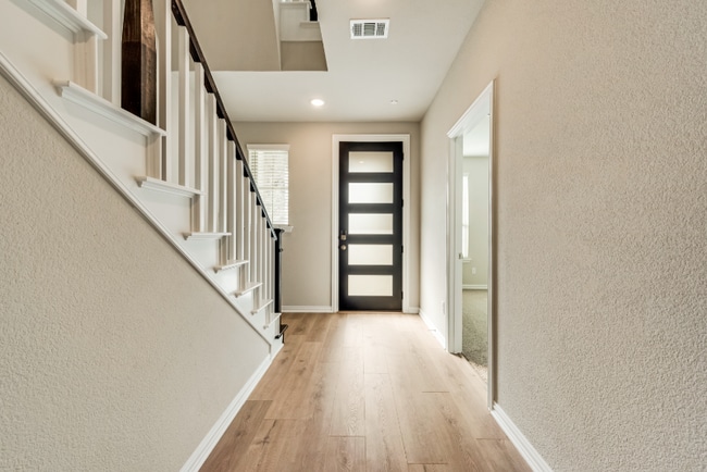 Photo - 333 Ukiah St Townhome