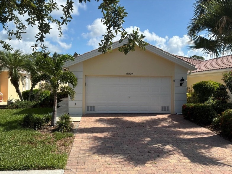 Photo - 8004 Camminare Drive Unit