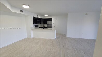 Building Photo - 2021 Renaissance Blvd
