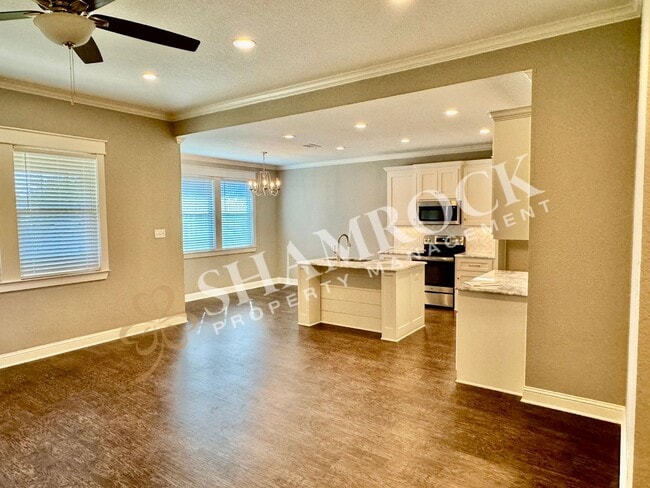 Building Photo - Beautiful 3/2 in Lakeland Meadows!