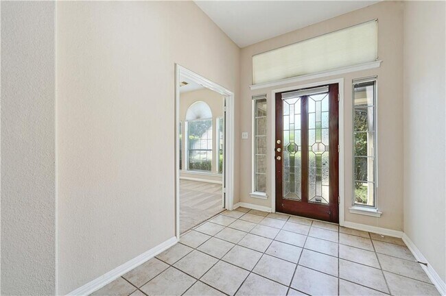 Foto del edificio - 5716 Trelawney Ln
