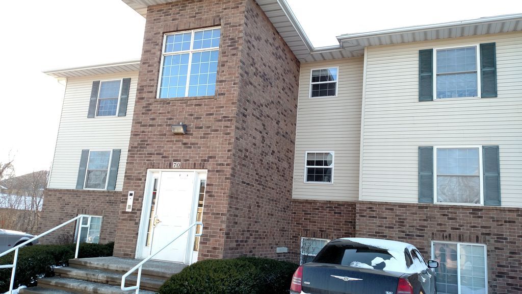 Foto principal - 70 Cherry Ct