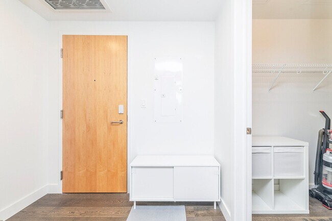 Photo du bâtiment - 1030 Rue de Bleury