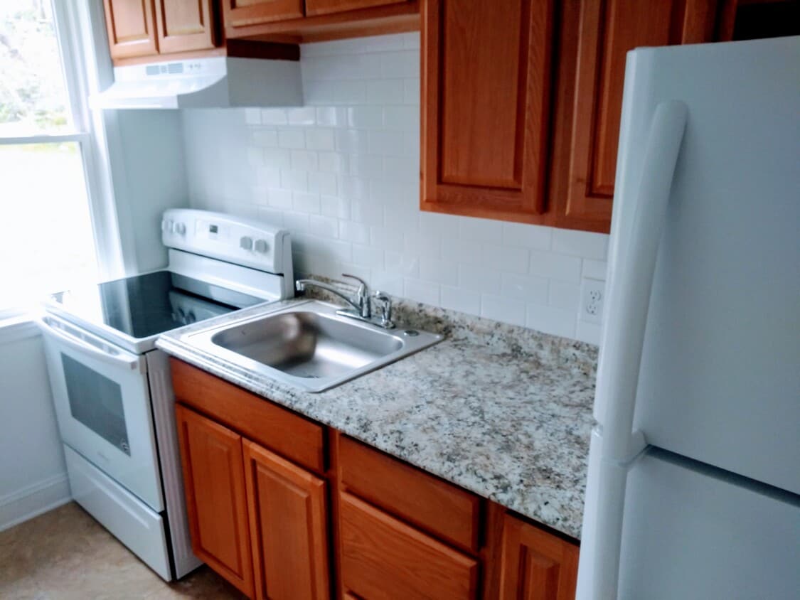 Building Photo - 3115 W 2nd St