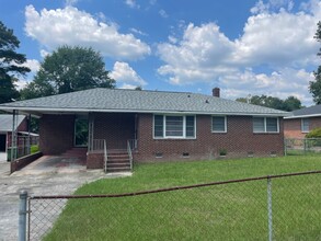 Building Photo - 1909 Morninglo Ln
