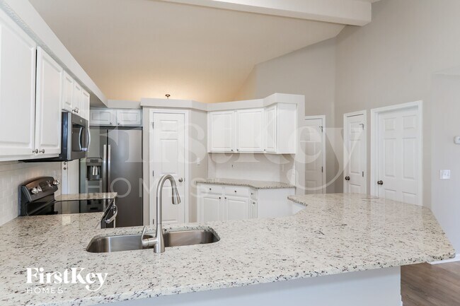 Foto del edificio - 2479 Moon Harbor Way
