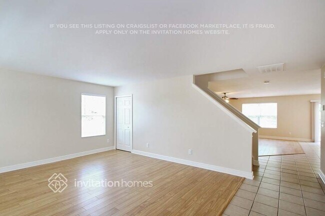 Foto del edificio - 9316 Swallowtail Ln